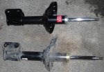 Front strut comparison P1020320.jpg